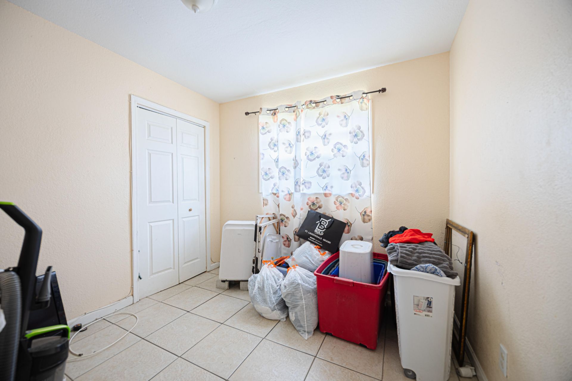 1125 NW 27th Avenue, Fort Lauderdale, FL 33311 Photo