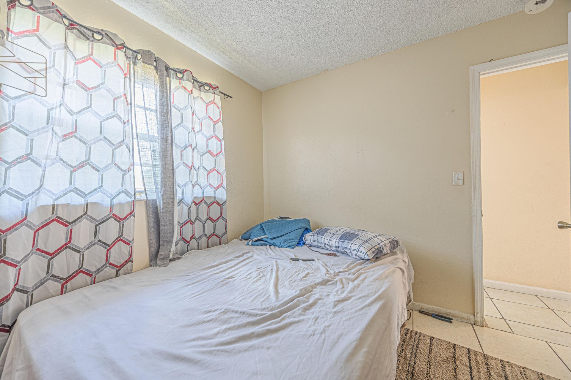 1125 NW 27th Avenue, Fort Lauderdale, FL 33311 Photo