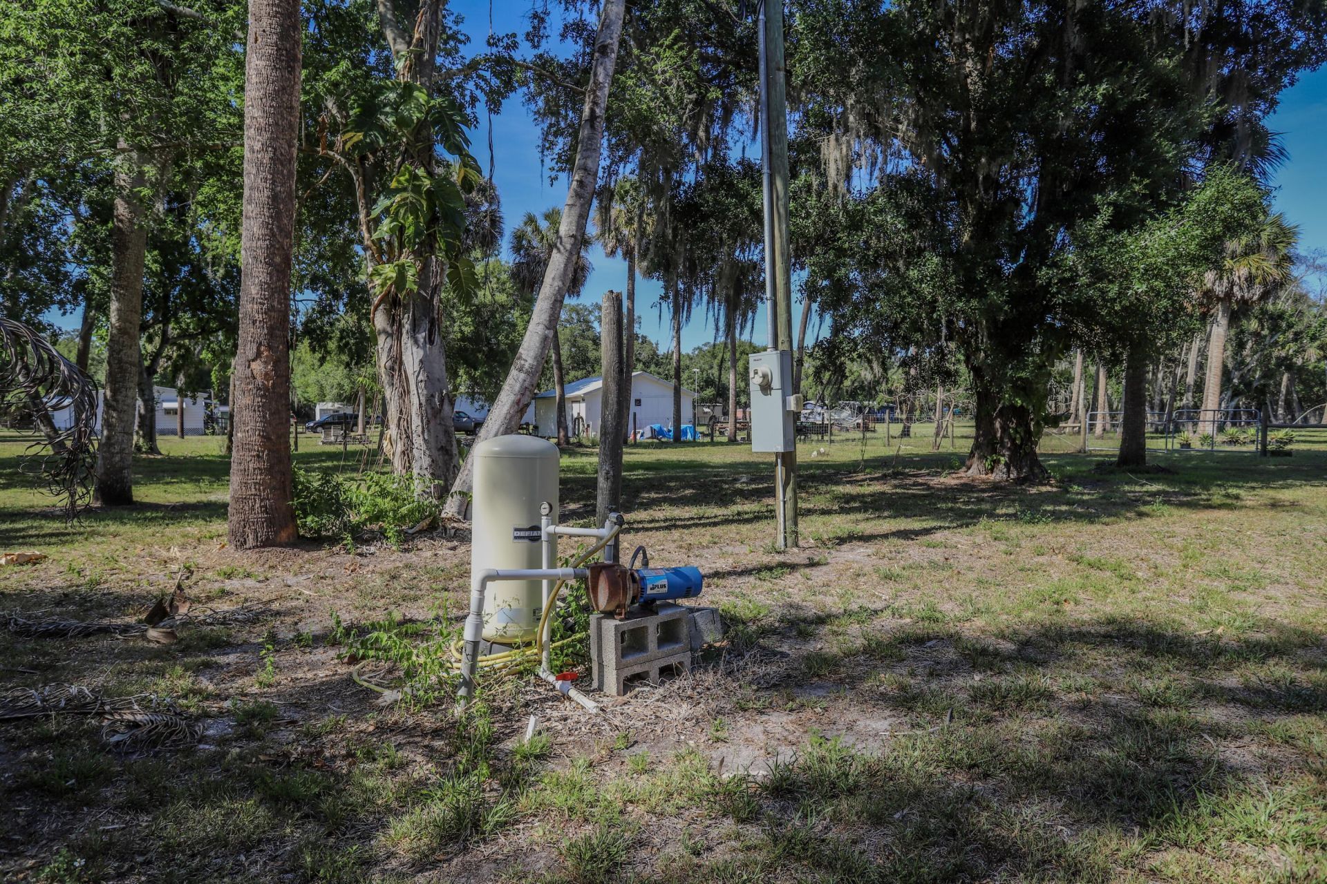 1100 Red Barn Rd N W, Moore Haven, FL 33471 Photo