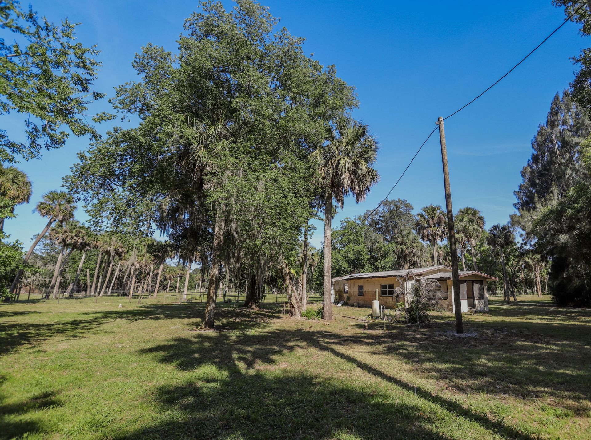 1100 Red Barn Rd N W, Moore Haven, FL 33471 Photo