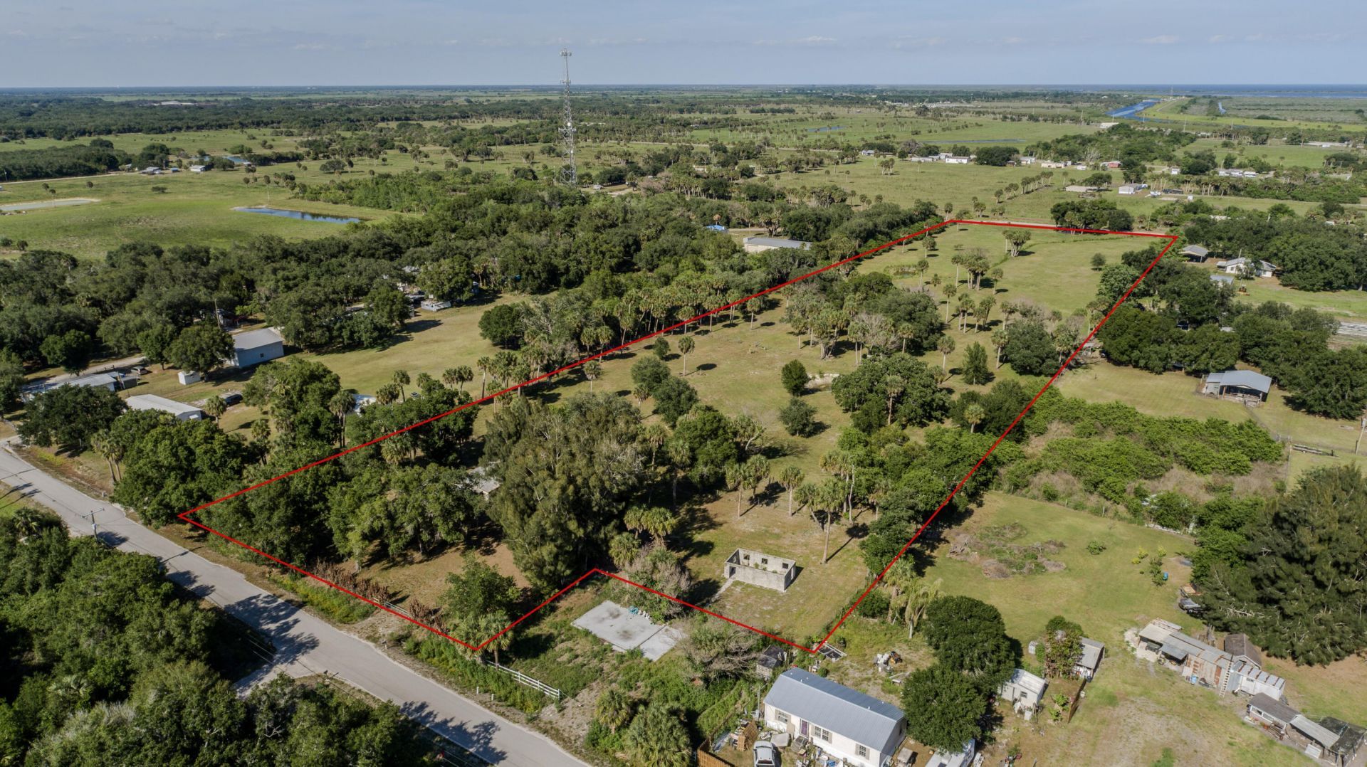 1100 Red Barn Rd N W, Moore Haven, FL 33471 Photo