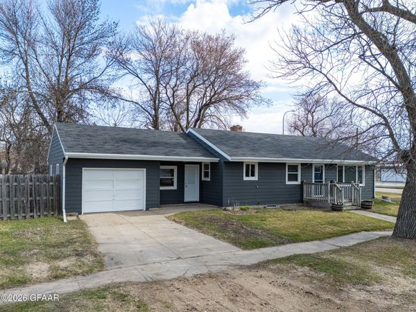 405 THAYER Avenue , Aneta, ND 58212