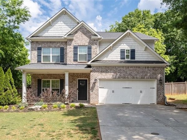 1051 Mclinden Avenue SE, Smyrna, GA 30080