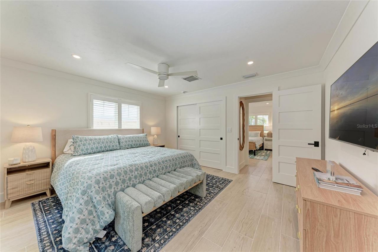 431 Island Circle, Sarasota, FL 34242 Photo