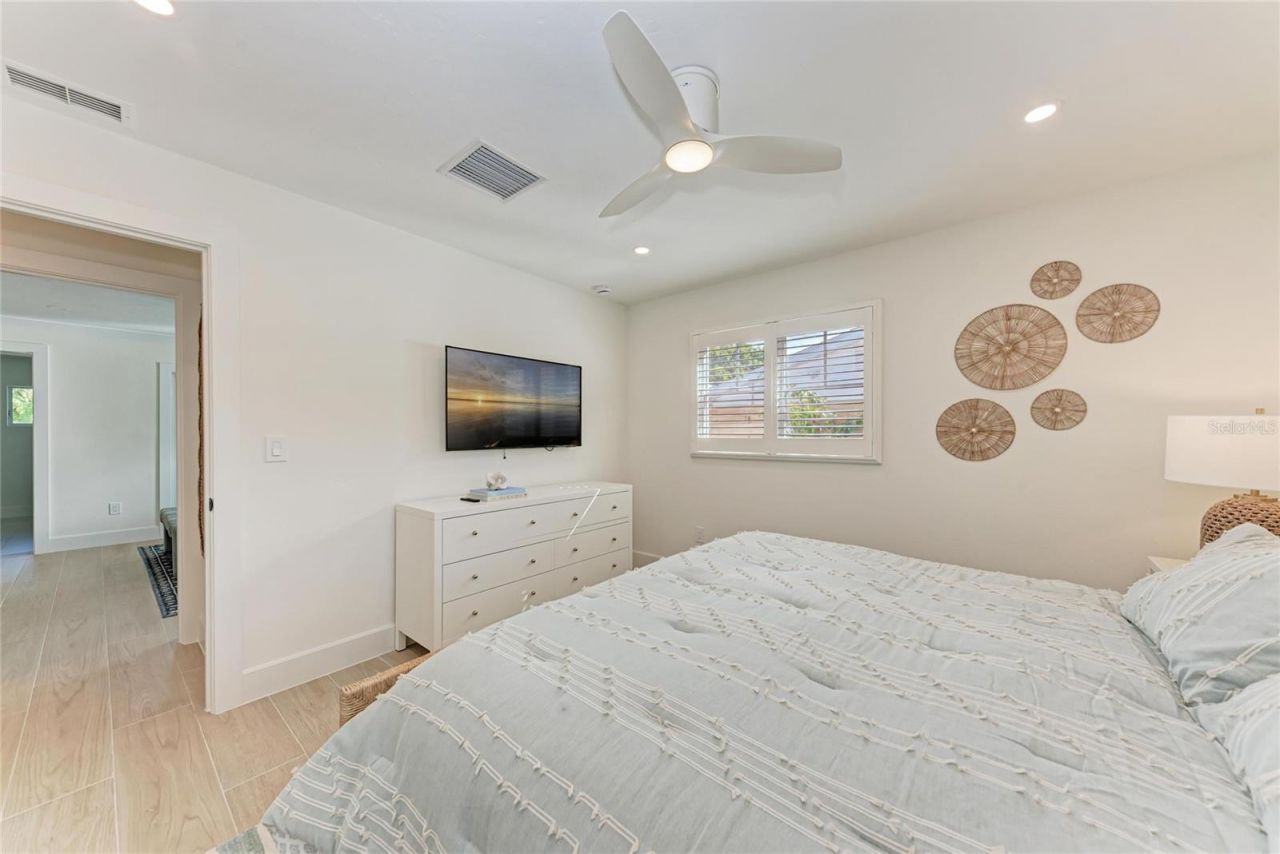 431 Island Circle, Sarasota, FL 34242 Photo
