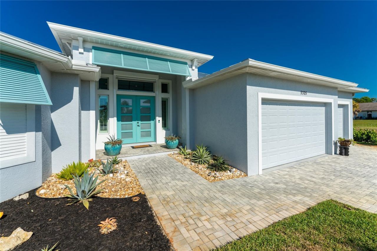 9305 Spring Circle , Port Charlotte, FL 33981 Photo