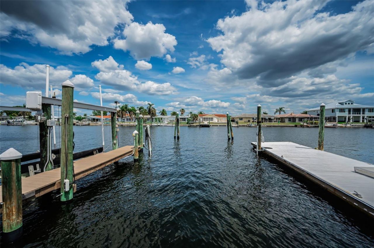 5008 Galleon Court, New Port Richey, FL 34652 Photo