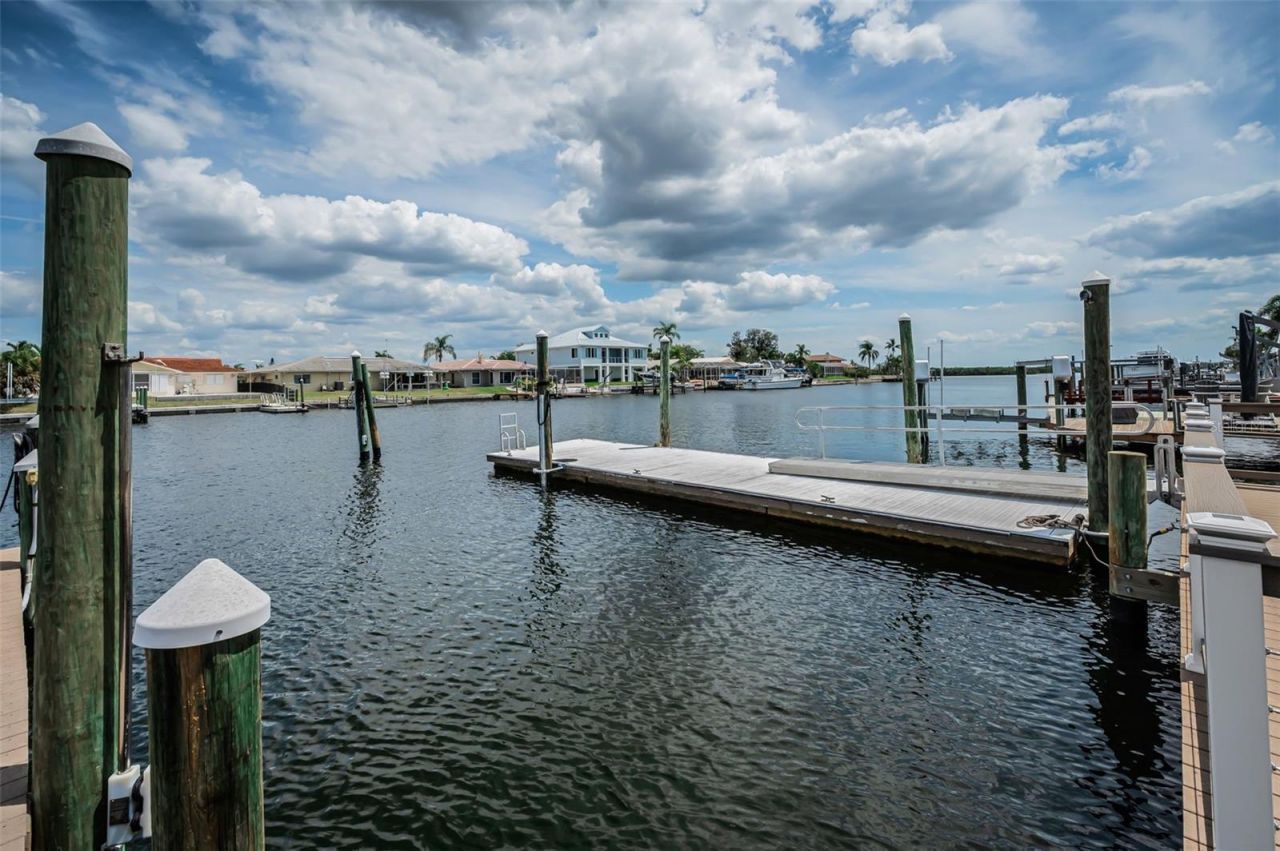 5008 Galleon Court, New Port Richey, FL 34652 Photo