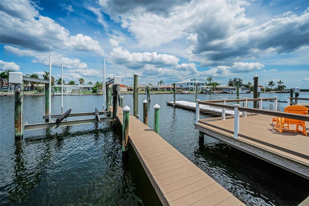 5008 Galleon Court, New Port Richey, FL 34652 Photo