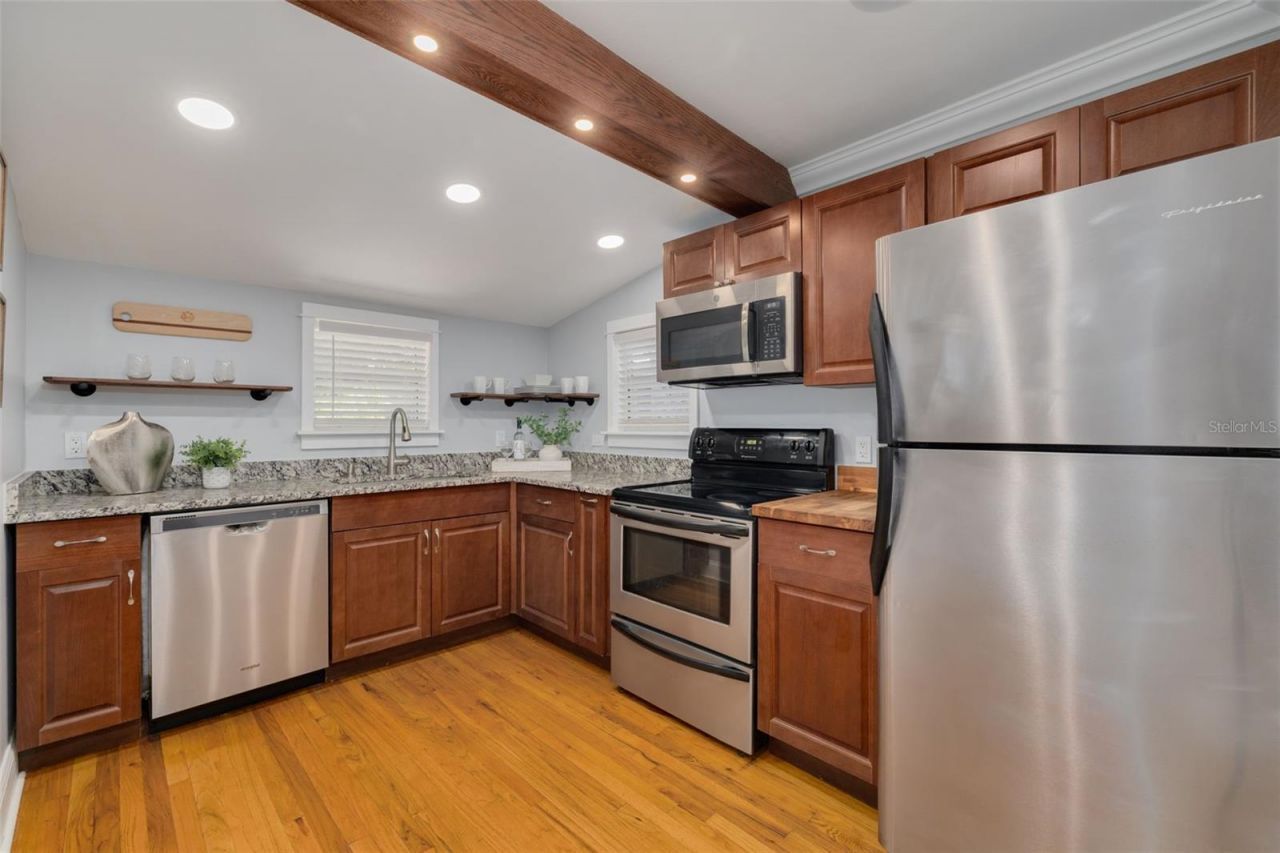 812 6th Street N, Saint Petersburg, FL 33701 Photo