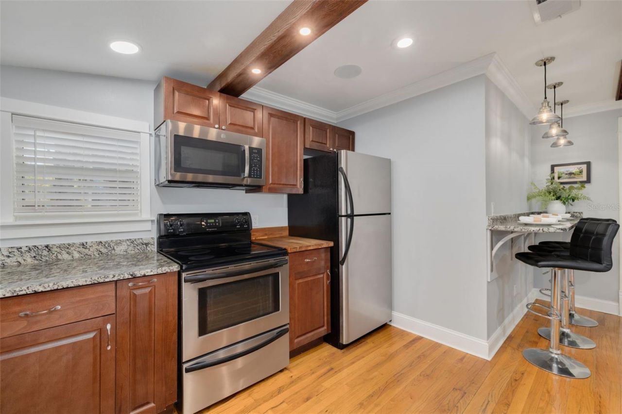 812 6th Street N, Saint Petersburg, FL 33701 Photo