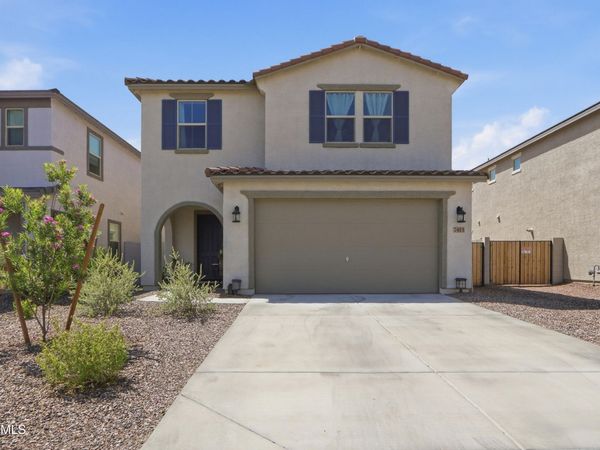 7413 W ROVEY Avenue, Glendale, AZ 85303
