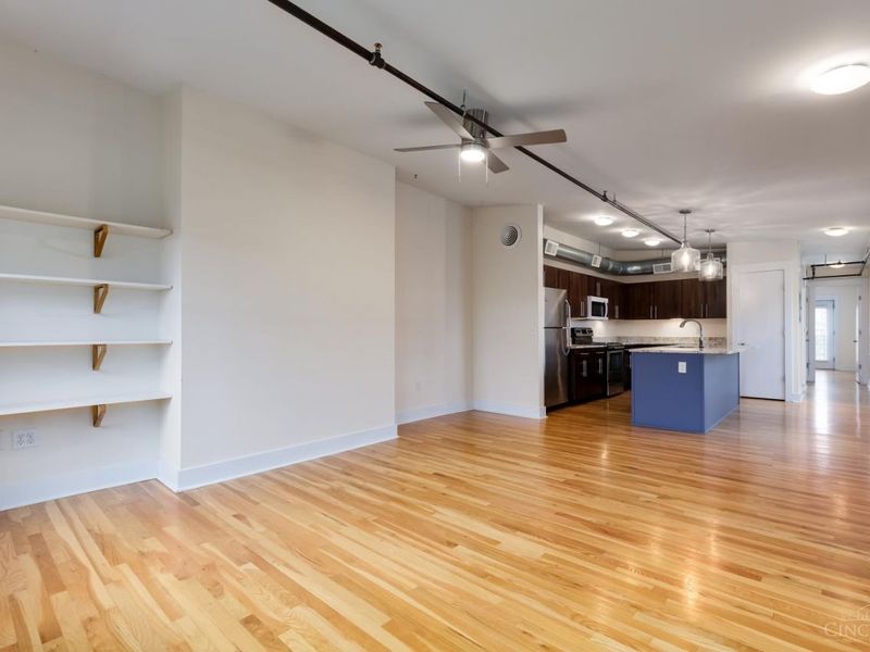 1412 Republic Street, Unit 401, Cincinnati, OH 45202 Photo 8