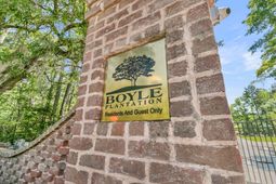107 Boyle Way photo 4