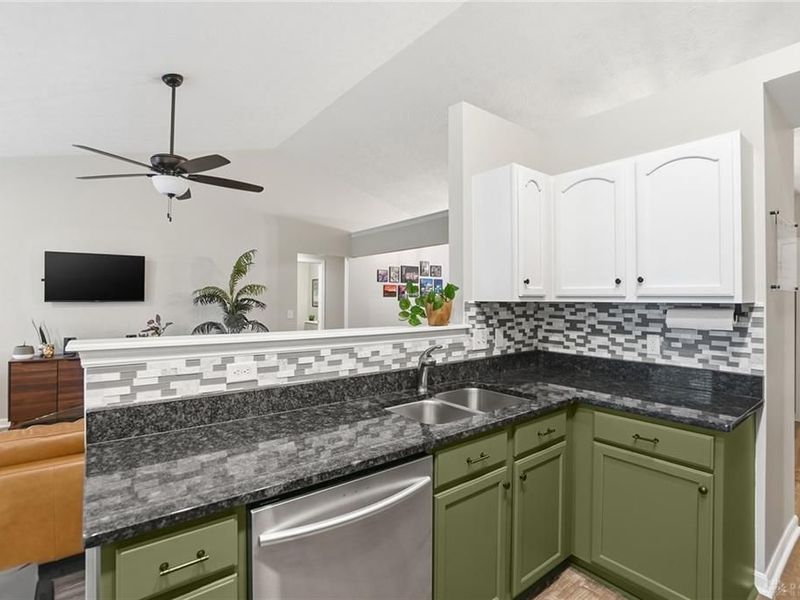 1484 Observatory Drive, Fairborn, OH 45324 Photo 12