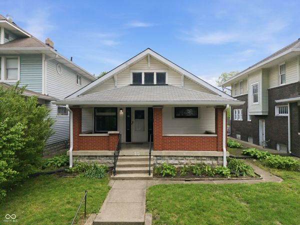 25 N Kealing Avenue , Indianapolis, IN 46201