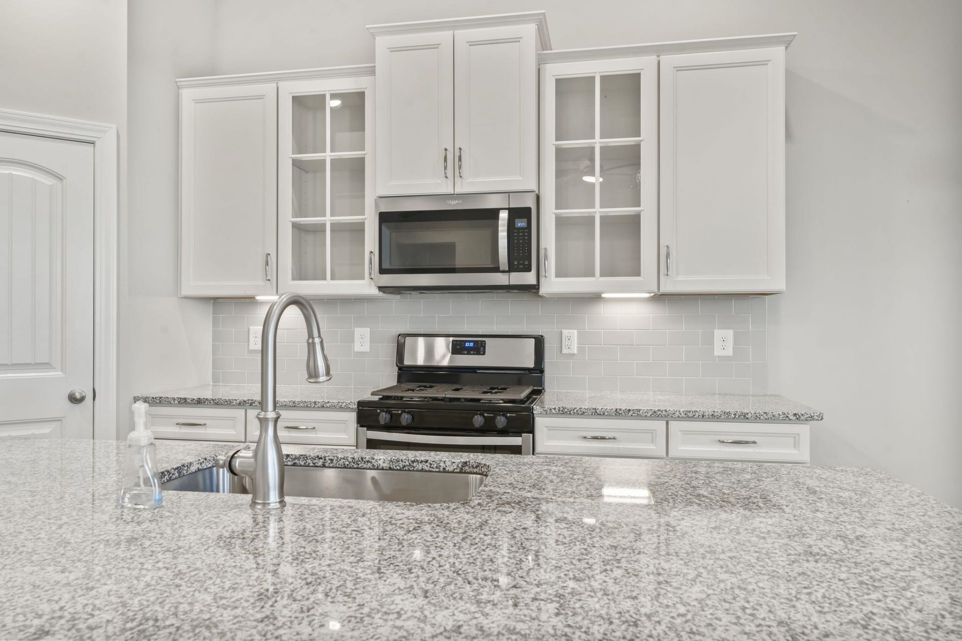5037 Sassari St.  Photo 20