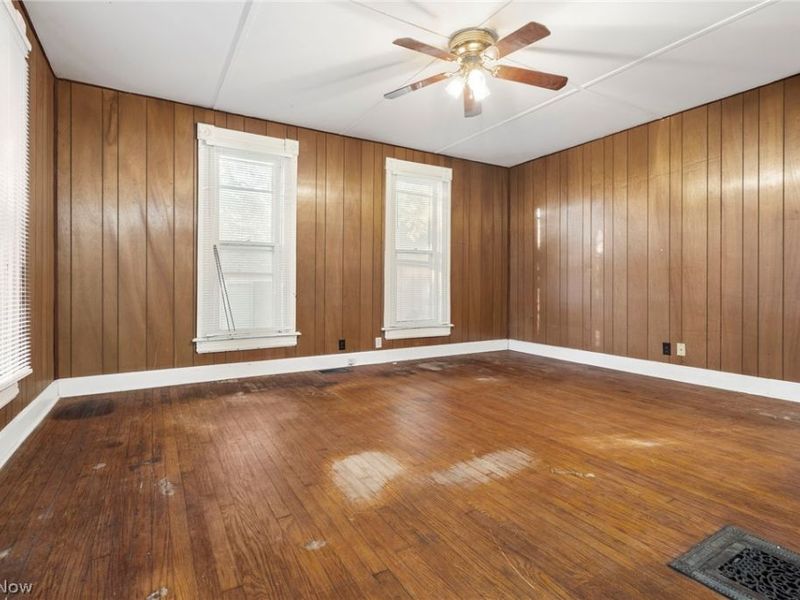 607 N Mulberry Street, Mount Vernon, OH 43050 Photo 8