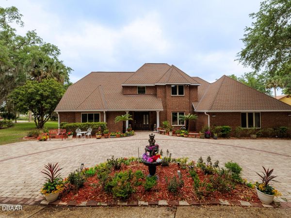 108 N Bartram Trail, San Mateo, FL 32187
