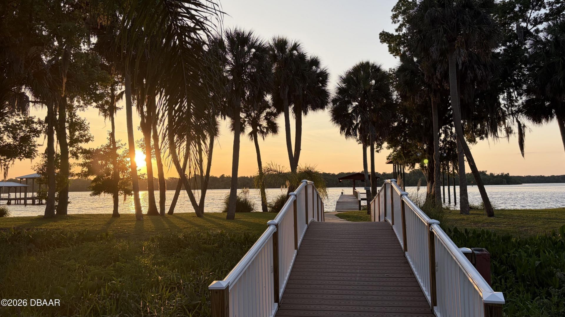 108 N Bartram Trail, San Mateo, FL 32187 Photo