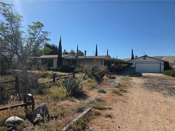 23131 Tussing Ranch, Apple Valley, CA 92308