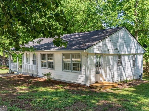 514 Grady Street, Waleska, GA 30183