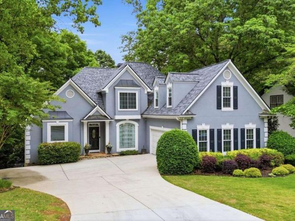 211 Cabin Creek Court, Woodstock, GA 30189