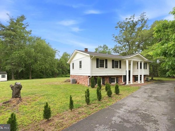 9375 WESTFIELD DRIVE, WHITE PLAINS, MD 20695
