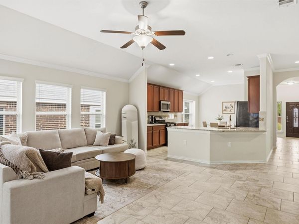 803 Cardenas LN, Austin, TX 78748