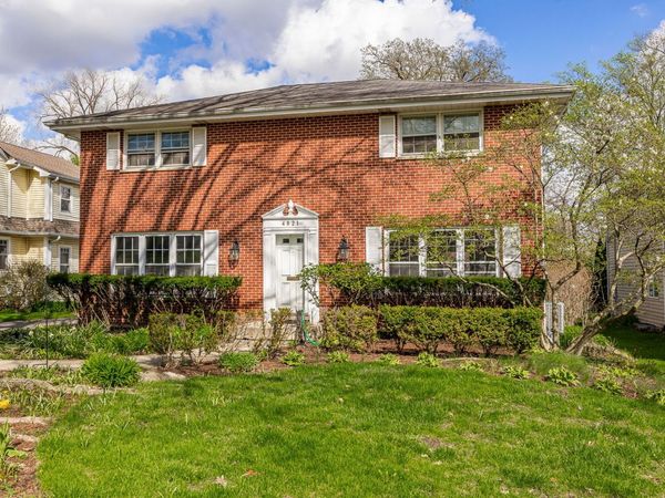 4821 Wallbank Avenue , Downers Grove, IL 60515