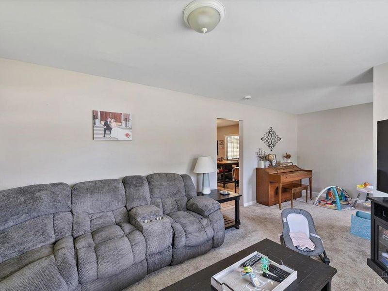 4746 Anthony Wayne Avenue, Fairfield, OH 45014 Photo 3