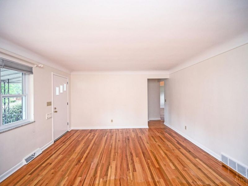 4615 Largo Drive, Cincinnati, OH 45236 Photo 3