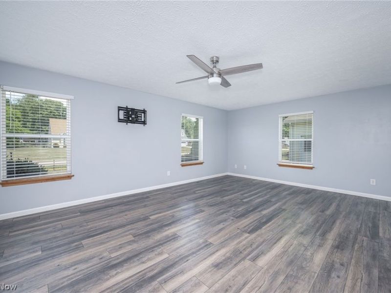 835 Yorkshire Drive, Ravenna, OH 44266 Photo 18