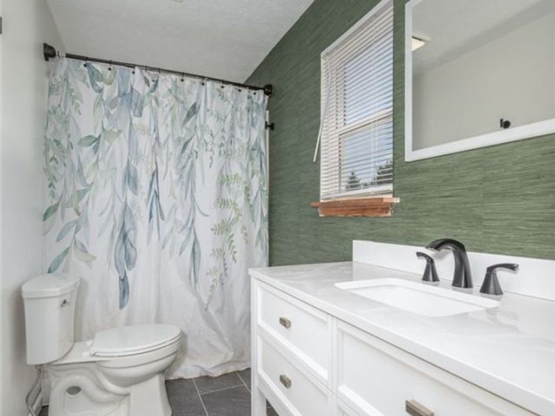 835 Yorkshire Drive, Ravenna, OH 44266 Photo 5