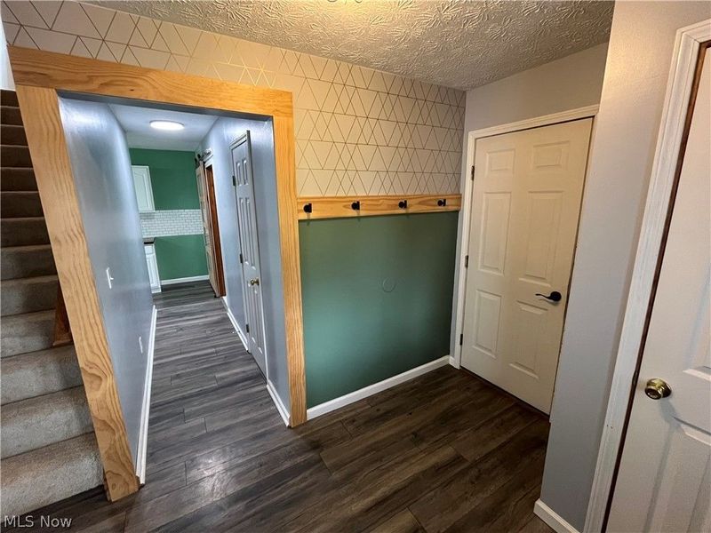 835 Yorkshire Drive , Ravenna, OH 44266 Photo 6