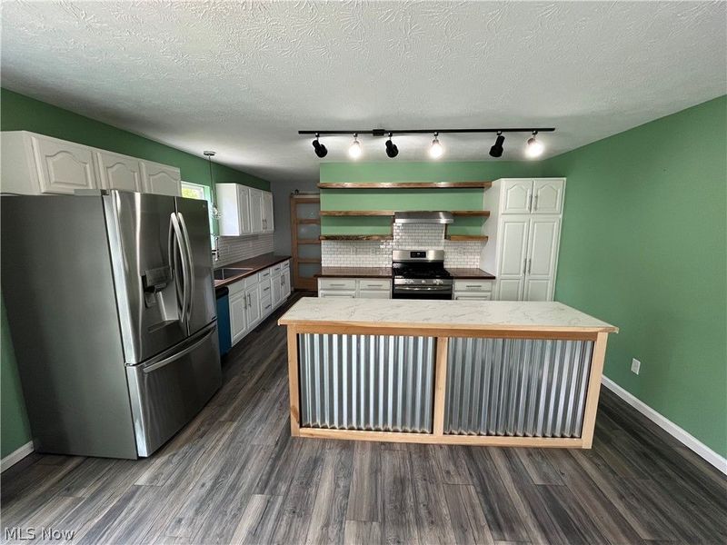 835 Yorkshire Drive , Ravenna, OH 44266 Photo 9