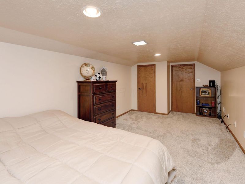606 Airport Road , Zanesville, OH 43701 Photo 31
