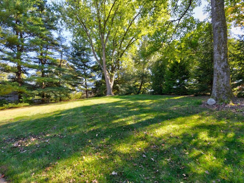 606 Airport Road , Zanesville, OH 43701 Photo 47