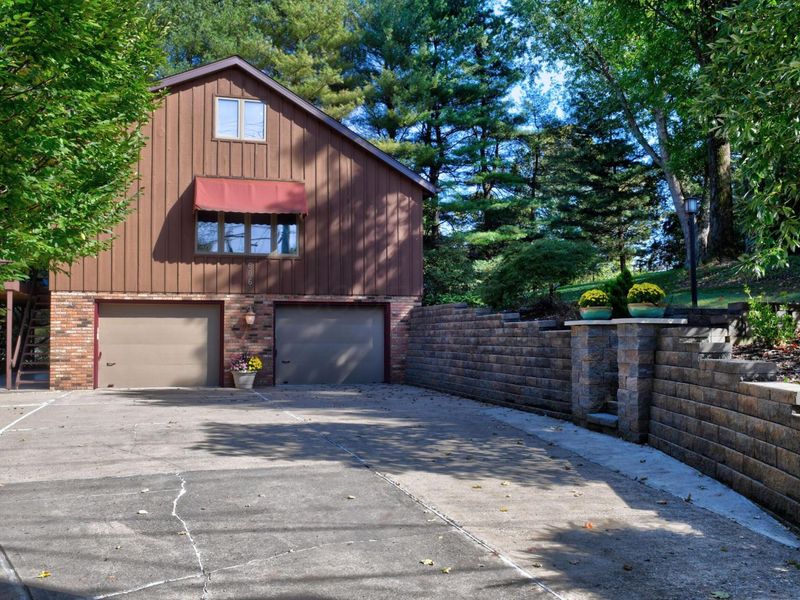 606 Airport Road , Zanesville, OH 43701 Photo 5