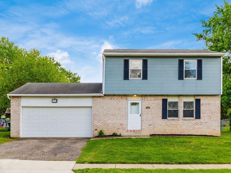 8915 Stillwater Drive, Galloway, OH 43119 Photo 2