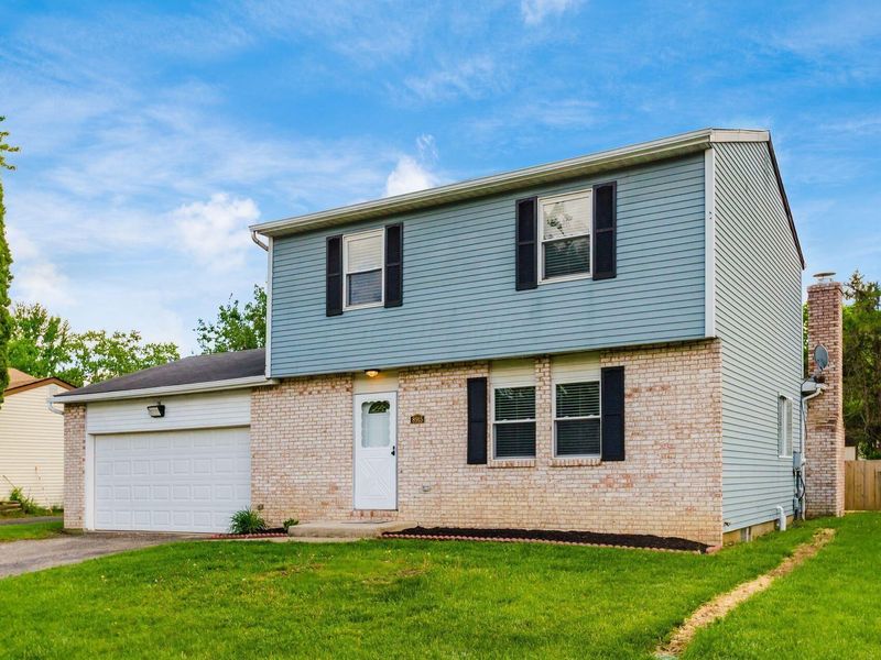 8915 Stillwater Drive, Galloway, OH 43119 Photo 3