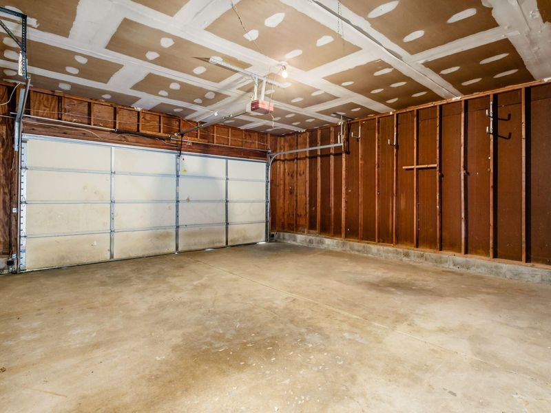 8915 Stillwater Drive, Galloway, OH 43119 Photo 30