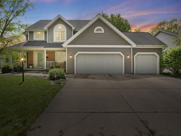 5507 Grassland Trail, Middleton, WI 53562