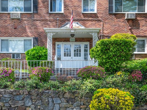 2333 Palmer Avenue, Unit B1, New Rochelle, NY 10801