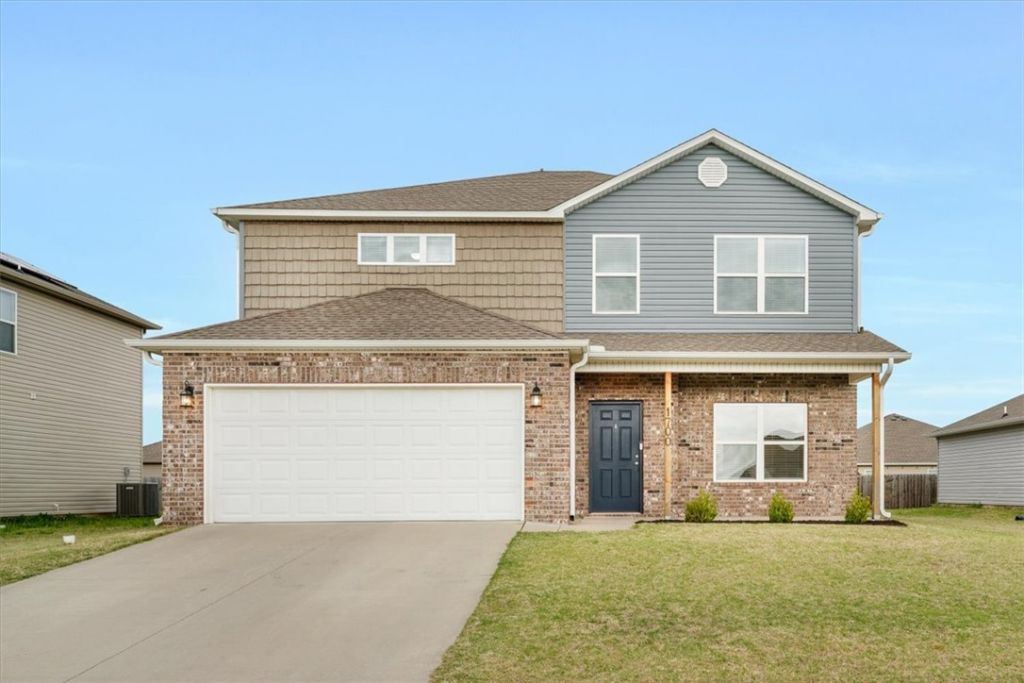 1700 King Road, Centerton, AR 72719 Main Photo