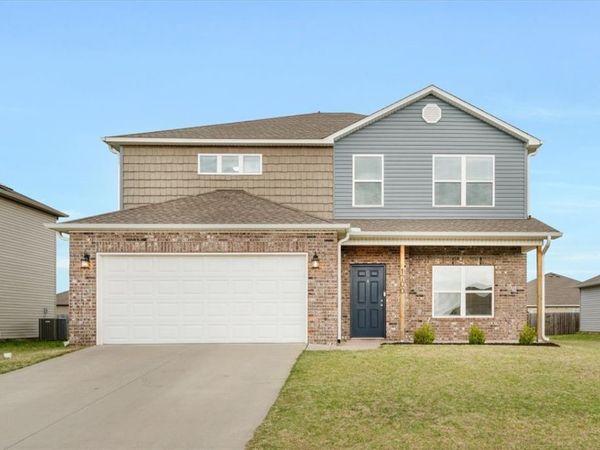 1700 King Road, Centerton, AR 72719