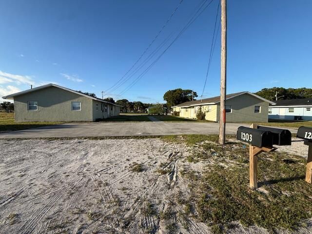 1205 Ave K, Fort Pierce, FL 34950 Photo