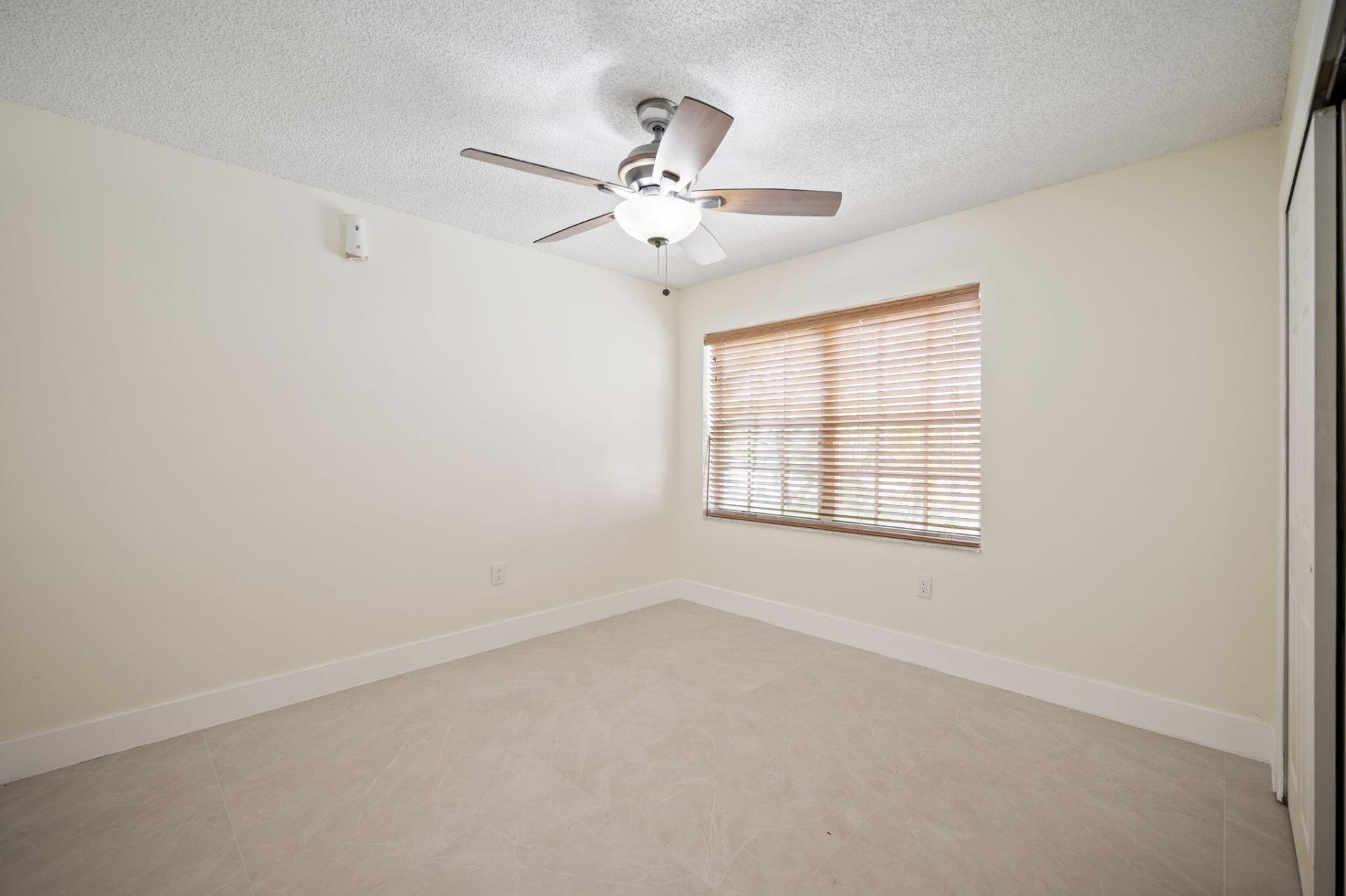 13400 NW 5th Court, Plantation, FL 33325 Photo