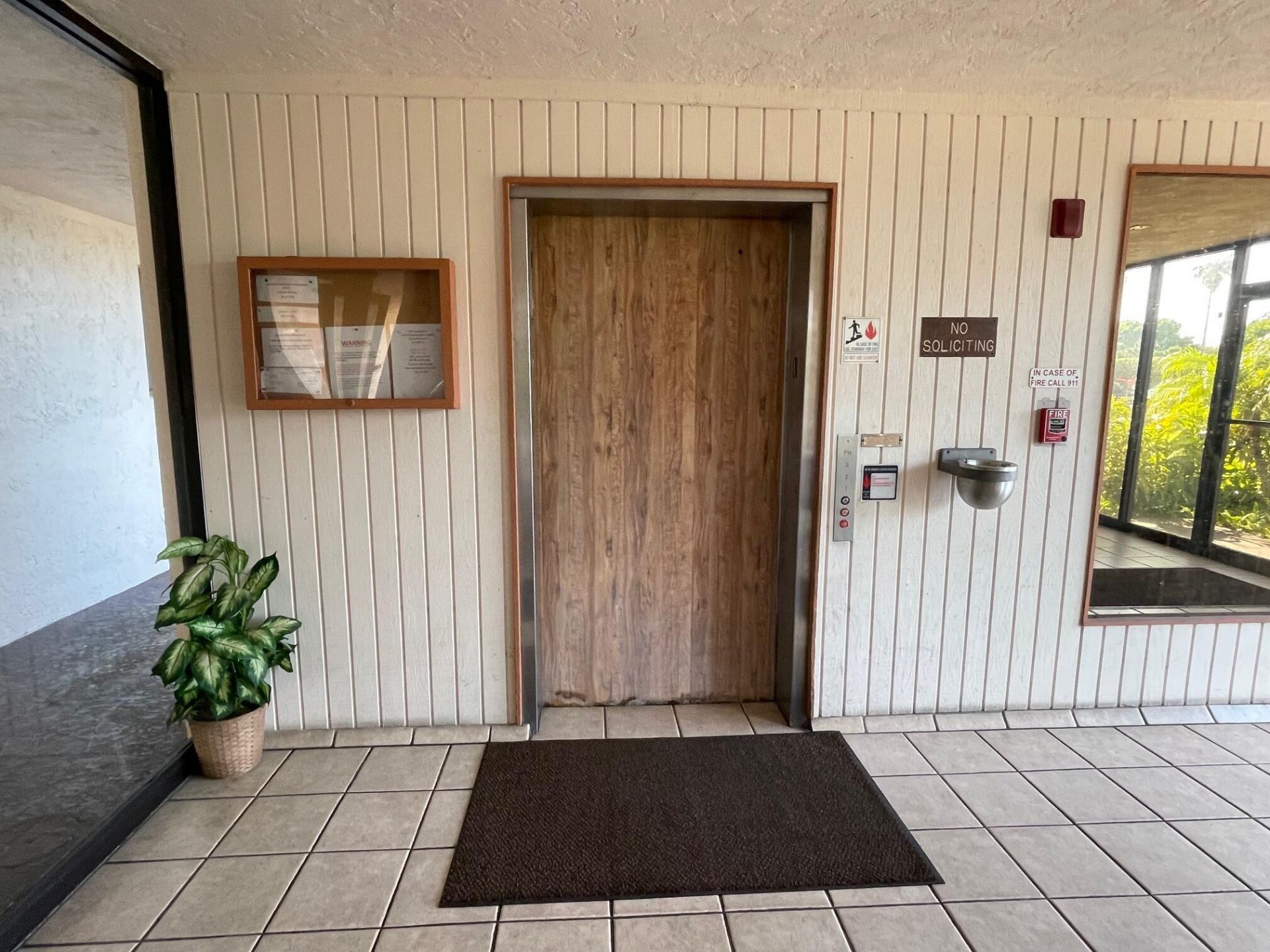5981 Vía Vermilya, Unit 106, Lake Worth, FL 33462 Photo