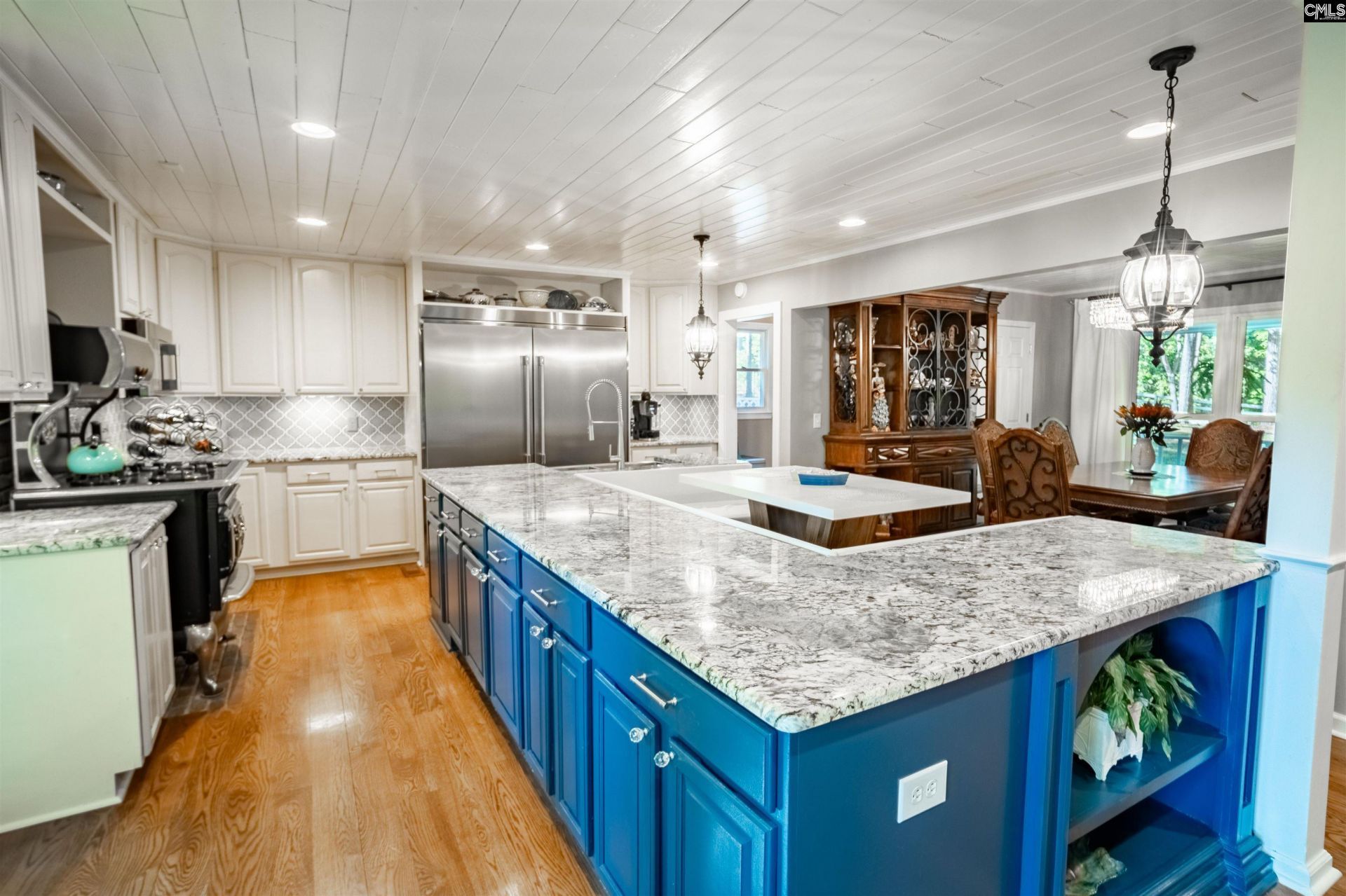 105 Frontier Road  Photo 10